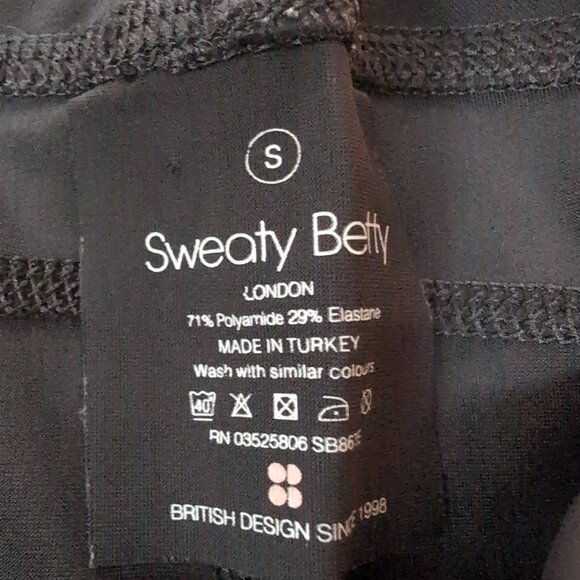 Sweaty Betty Garudasana Crop Yoga Trousers - Picture 7 of 8